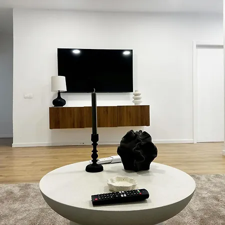 شقة 3br & 1lr 10 Min Walk To Centre With Free Wifi